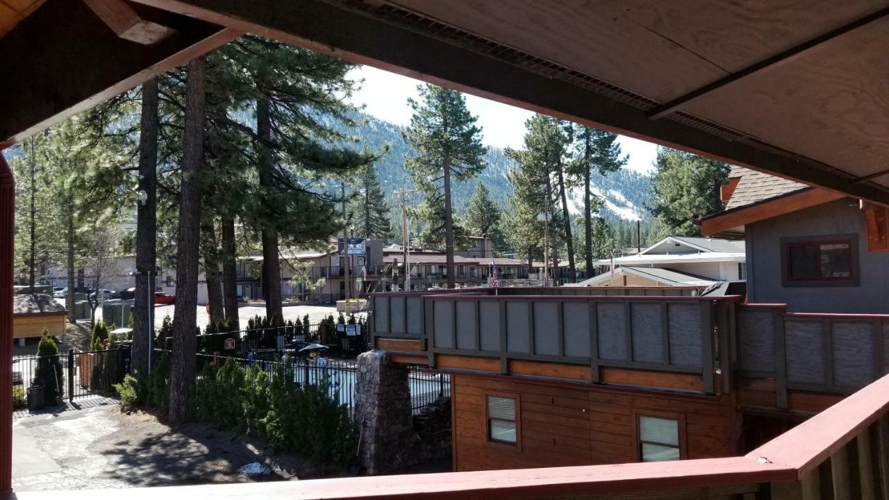 Gondola Lodge 南太浩湖 外观 照片