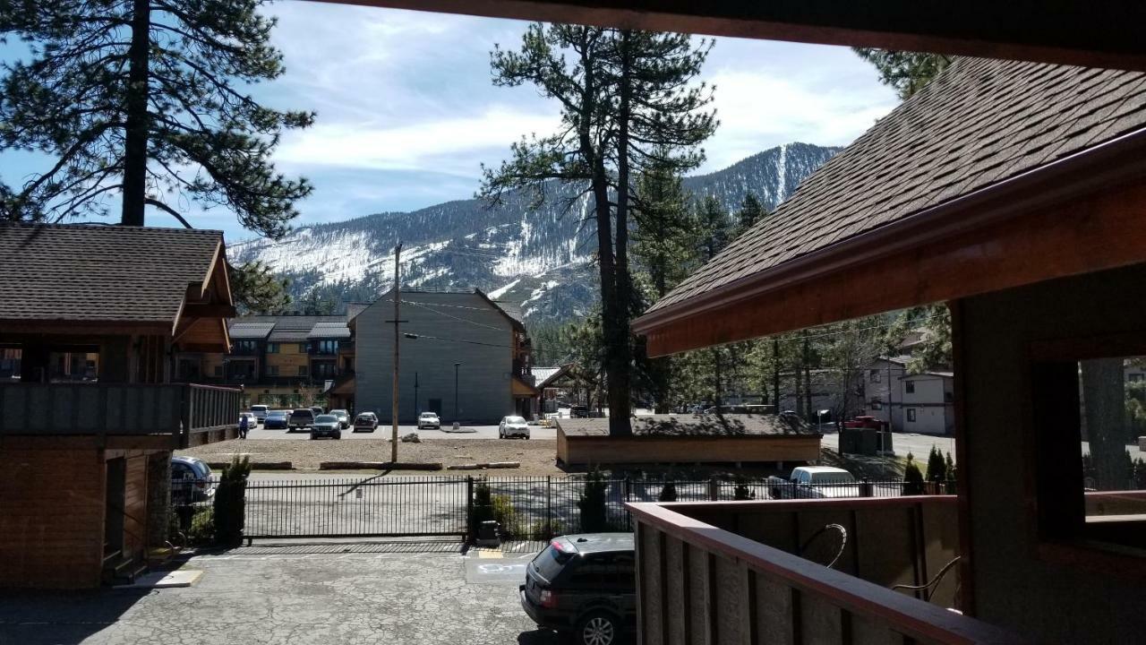Gondola Lodge 南太浩湖 外观 照片