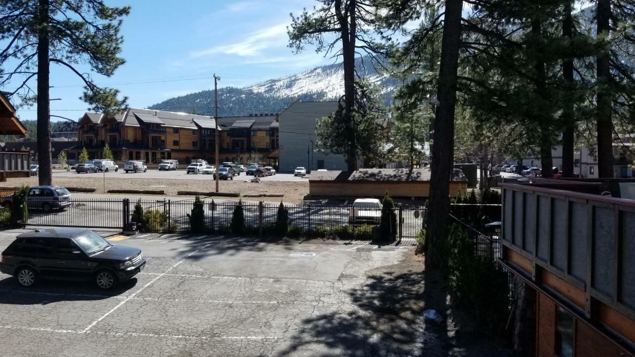 Gondola Lodge 南太浩湖 外观 照片